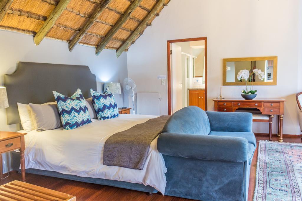 Thatchfoord Lodge Johannesburg Buitenkant foto