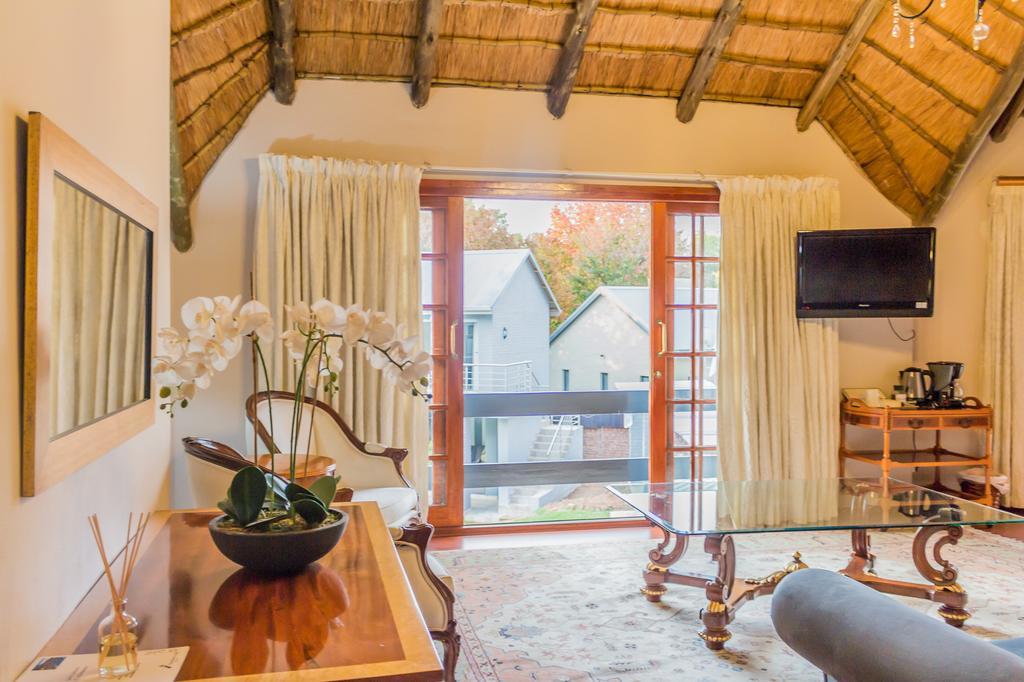 Thatchfoord Lodge Johannesburg Buitenkant foto