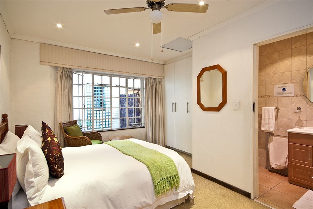 Thatchfoord Lodge Johannesburg Buitenkant foto