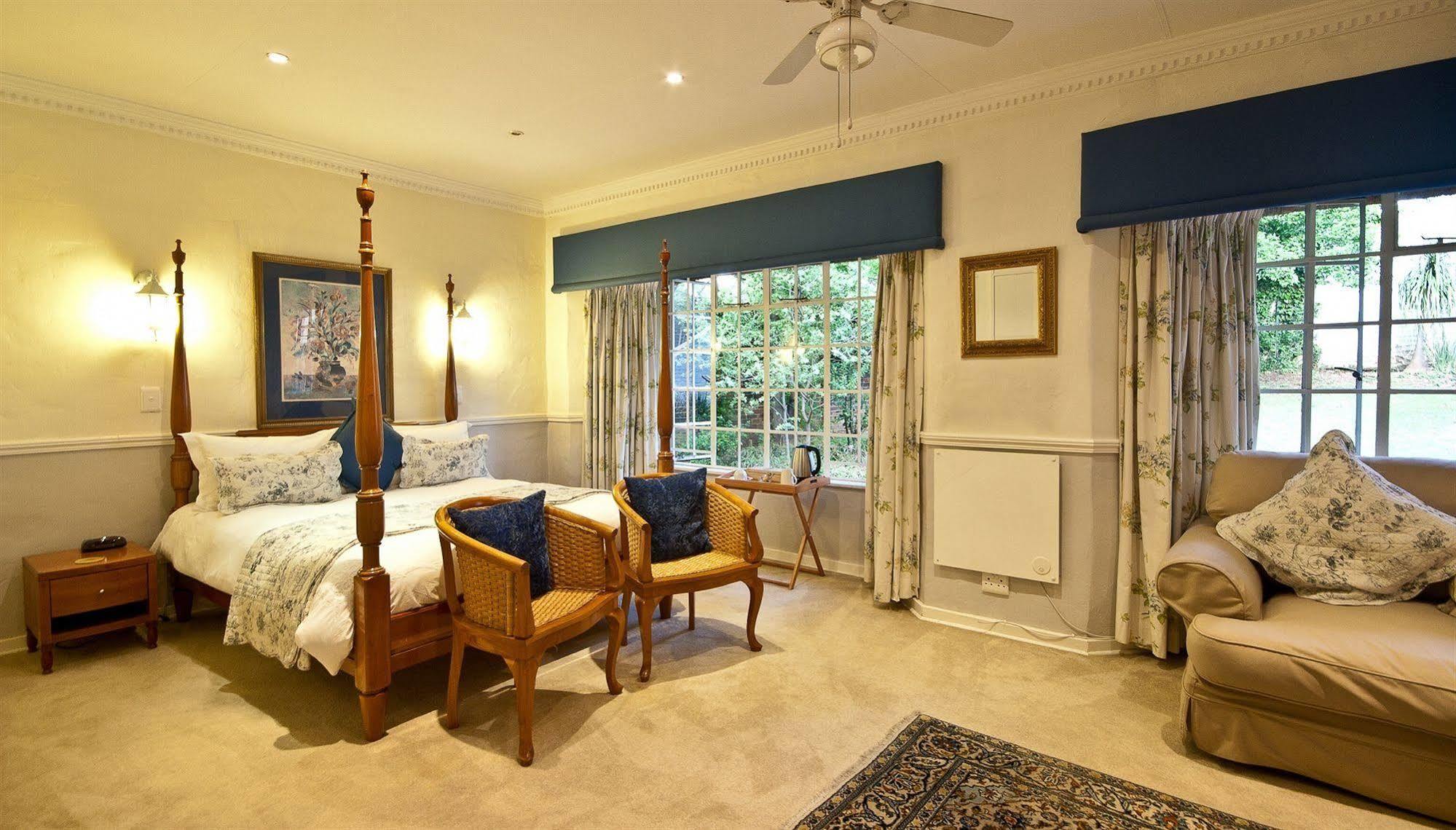 Thatchfoord Lodge Johannesburg Buitenkant foto