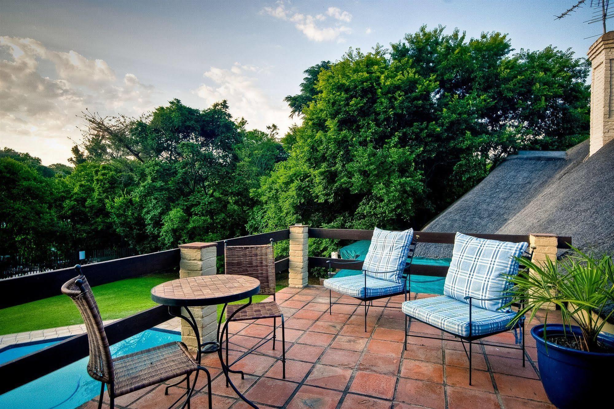 Thatchfoord Lodge Johannesburg Buitenkant foto
